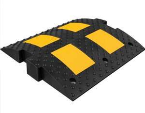 Стук при проезде лежачих: что ломается первым