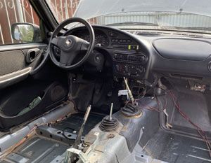 Типичные ошибки при самостоятельной сборке после ремонта салона автомобиля