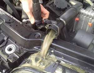 Промывка системы охлаждения автомобиля: чем и когда промывать, как сделать своими руками