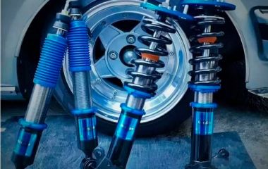 Особенности замены и ухода за амортизаторами для комфорта и безопасности