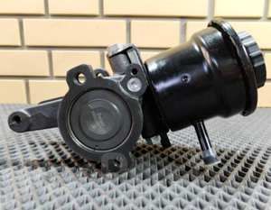 Как работает и почему может сломаться гидроусилитель руля vs. электроусилитель