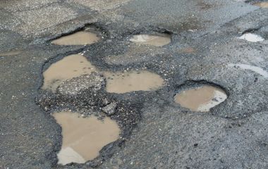 Как уберечь автомобиль на наших дорогах