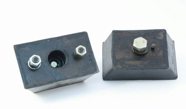 Подушка двиг. ГАЗель (к-т 2 шт с крепл.) (ПАО "ГАЗ" Оригинал) /3102-1001804/