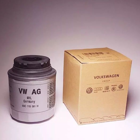 Фильтр масляный VOLKSWAGEN Polo Sedan (Оригинал) /03C115561H/