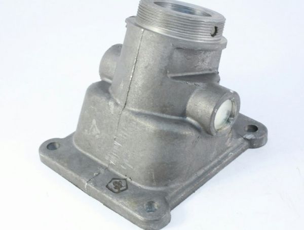 Крышка КПП 5-ст ГАЗель в сб. (ООО "НИЖЕГОРОДСКИЕ МОТОРЫ" ГАЗ Оригинал) /3302-1702240/