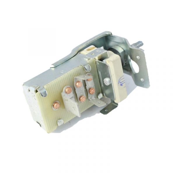 Переключатель света центр. ГАЗ-3307,3309,4301,3308 (ОАО"Лысковский электротехнический завод") /531.3709000/