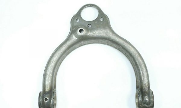 Рычаг подвески Соболь верх. прав. (голый) (ПАО "ГАЗ" Оригинал) /2217-2904102/