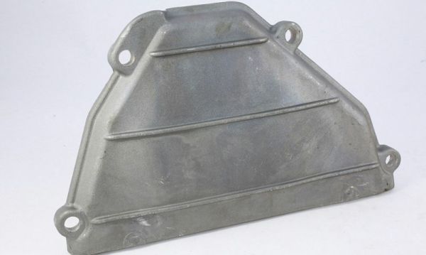 Крышка головки дв. 406 Волга перед. (ОАО "ЗМЗ", г.Заволжье) /406.1003086/