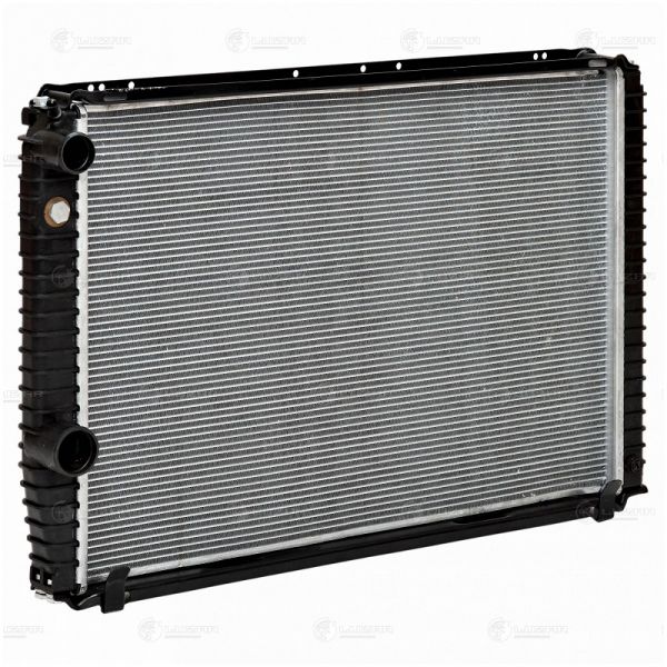 Радиатор охлаждения УАЗ Патриот алюм. кондиционер +/- (Luzar) /lrc0363b/